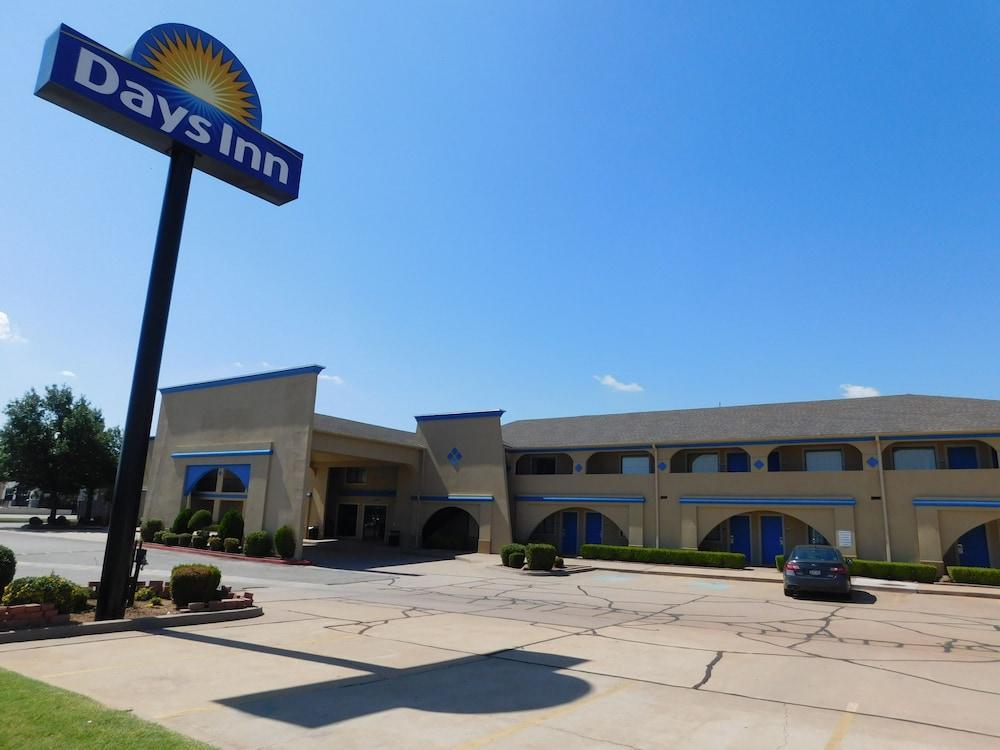 Days Inn By Wyndham Oklahoma City Nw Expressway Warr Acres Dış mekan fotoğraf