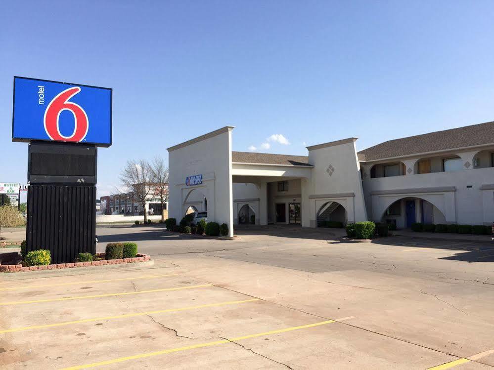 Days Inn By Wyndham Oklahoma City Nw Expressway Warr Acres Dış mekan fotoğraf